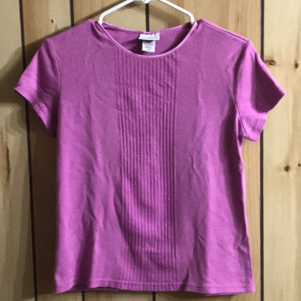 Women’s Size S Dressy Top Lilac short sleeve